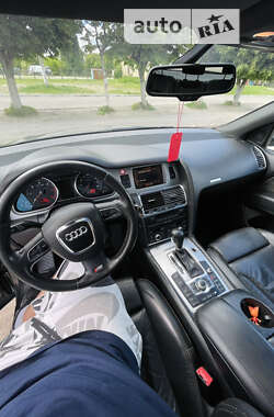 Позашляховик / Кросовер Audi Q7 2008 в Хотині