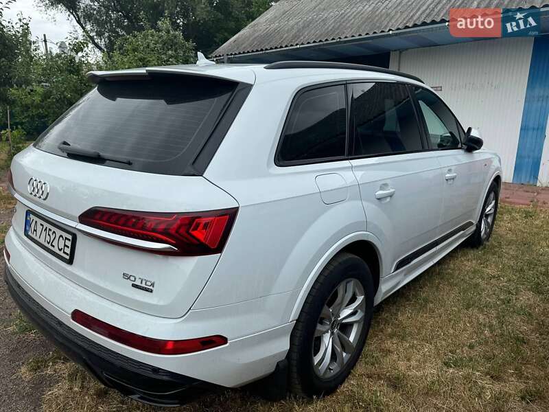 Позашляховик / Кросовер Audi Q7 2021 в Кропивницькому