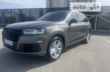 Внедорожник / Кроссовер Audi Q7 2017 в Киеве