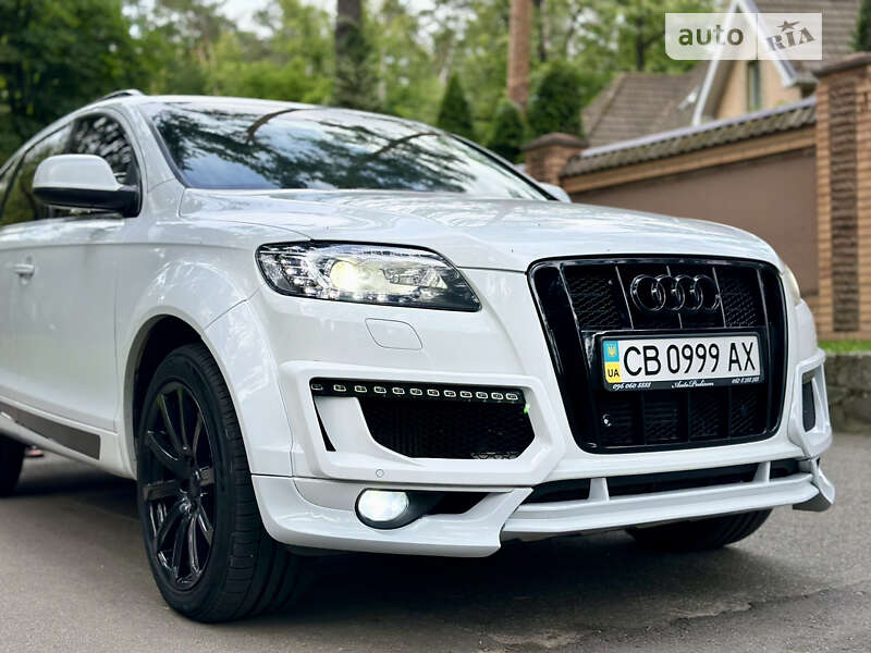Внедорожник / Кроссовер Audi Q7 2013 в Чернигове