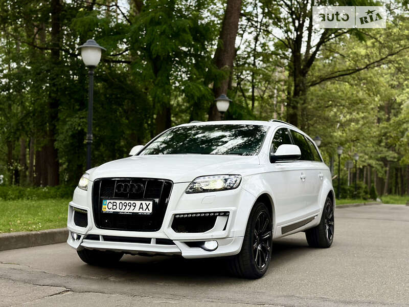 Внедорожник / Кроссовер Audi Q7 2013 в Чернигове