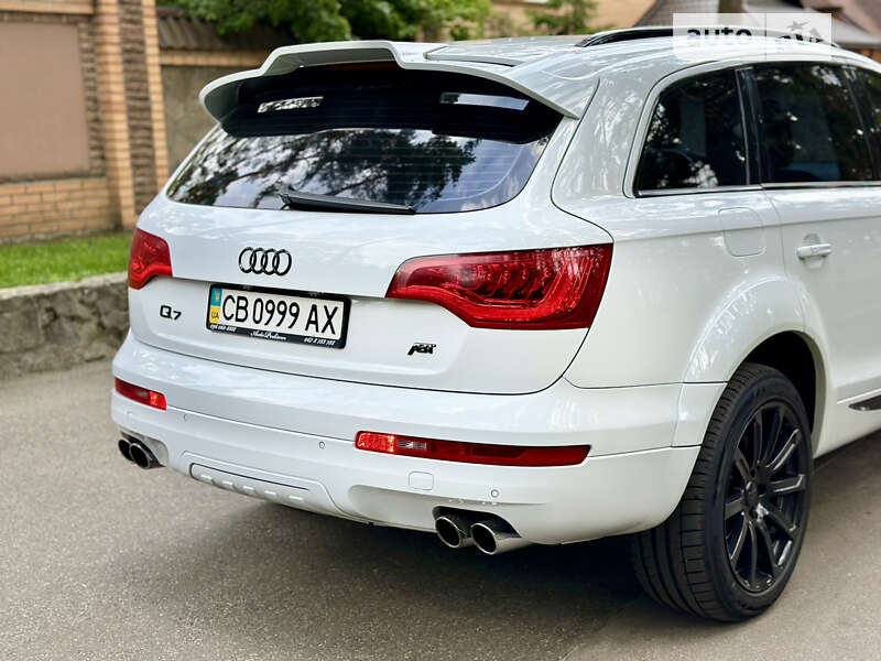 Внедорожник / Кроссовер Audi Q7 2013 в Чернигове