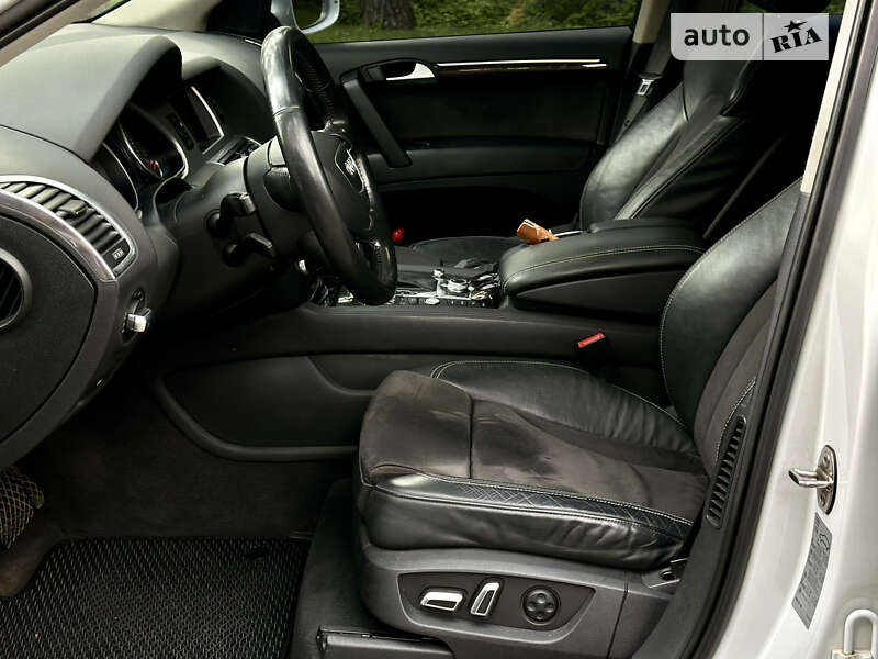 Внедорожник / Кроссовер Audi Q7 2013 в Чернигове