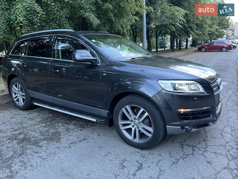 Внедорожник / Кроссовер Audi Q7 2007 в Кропивницком