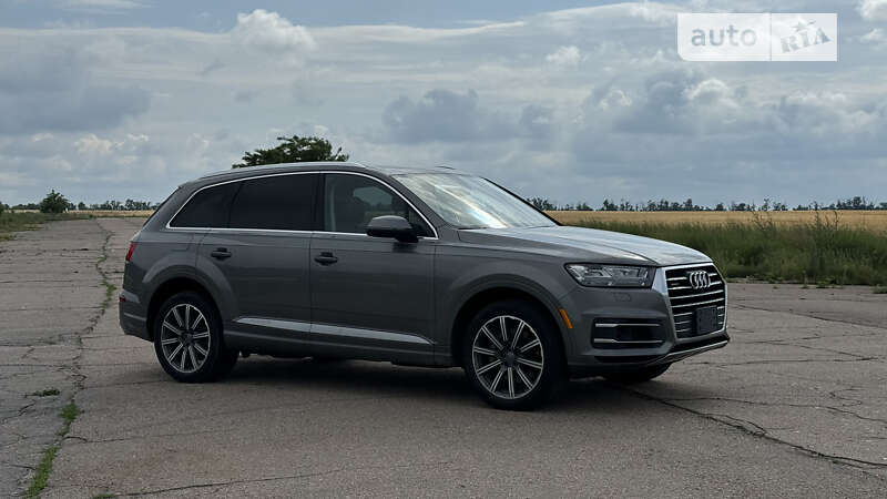 Внедорожник / Кроссовер Audi Q7 2016 в Тальном фото 15 Внедорожник / Кроссовер Audi Q7 2016 в Тальном
