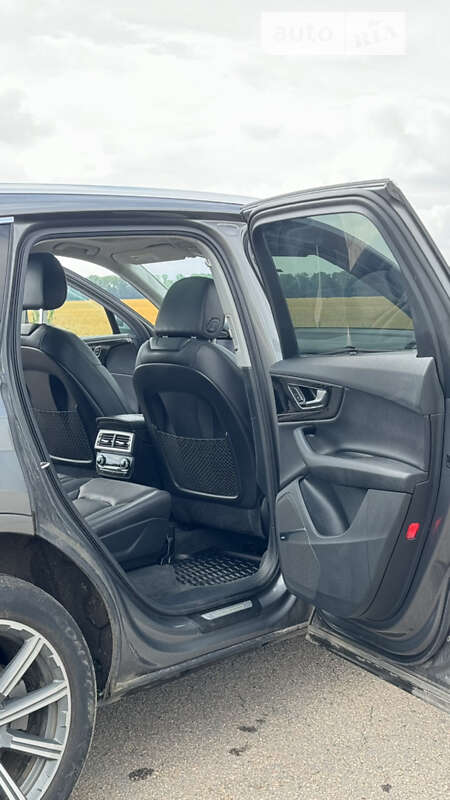 Внедорожник / Кроссовер Audi Q7 2016 в Тальном фото 20 Внедорожник / Кроссовер Audi Q7 2016 в Тальном