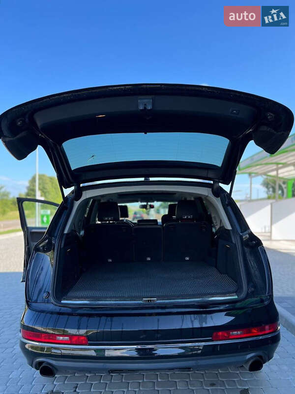Внедорожник / Кроссовер Audi Q7 2014 в Тернополе