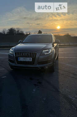 Внедорожник / Кроссовер Audi Q7 2013 в Полтаве