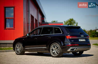 Внедорожник / Кроссовер Audi Q7 2019 в Ровно