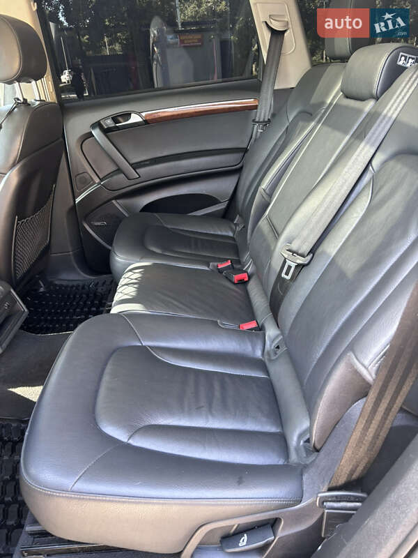 Внедорожник / Кроссовер Audi Q7 2013 в Ужгороде фото 24 Внедорожник / Кроссовер Audi Q7 2013 в Ужгороде