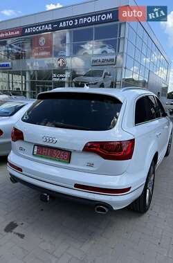 Позашляховик / Кросовер Audi Q7 2014 в 