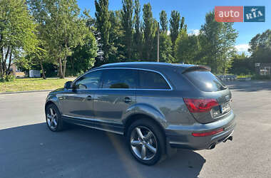 Внедорожник / Кроссовер Audi Q7 2015 в Чернигове
