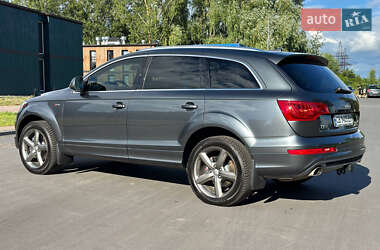 Внедорожник / Кроссовер Audi Q7 2015 в Чернигове