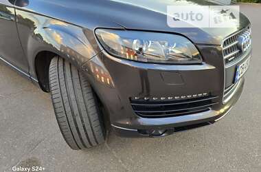 Внедорожник / Кроссовер Audi Q7 2009 в Чернигове