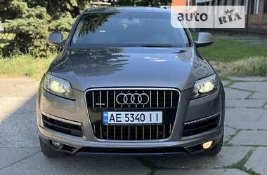 Позашляховик / Кросовер Audi Q7 2011 в Дніпрі