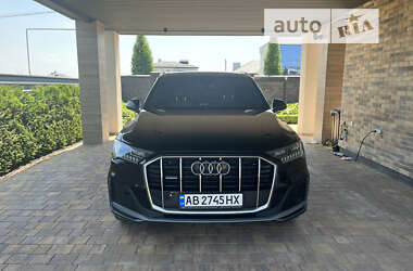 Позашляховик / Кросовер Audi Q7 2020 в Вінниці