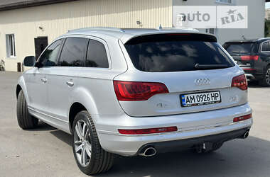 Позашляховик / Кросовер Audi Q7 2015 в Звягелі