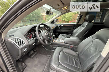 Внедорожник / Кроссовер Audi Q7 2011 в Дубно