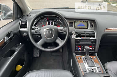 Внедорожник / Кроссовер Audi Q7 2011 в Дубно