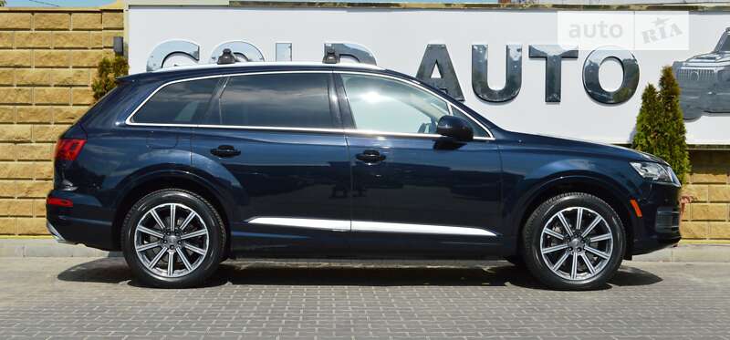 Позашляховик / Кросовер Audi Q7 2016 в Одесі