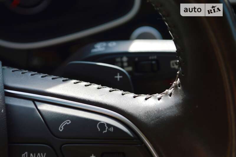 Позашляховик / Кросовер Audi Q7 2016 в Одесі