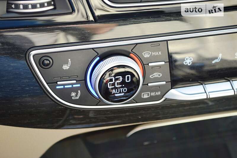 Позашляховик / Кросовер Audi Q7 2016 в Одесі