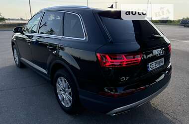 Внедорожник / Кроссовер Audi Q7 2016 в Днепре