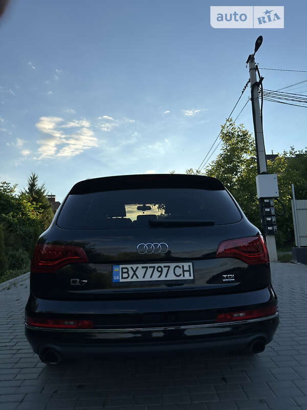 Внедорожник / Кроссовер Audi Q7 2013 в Хмельницком