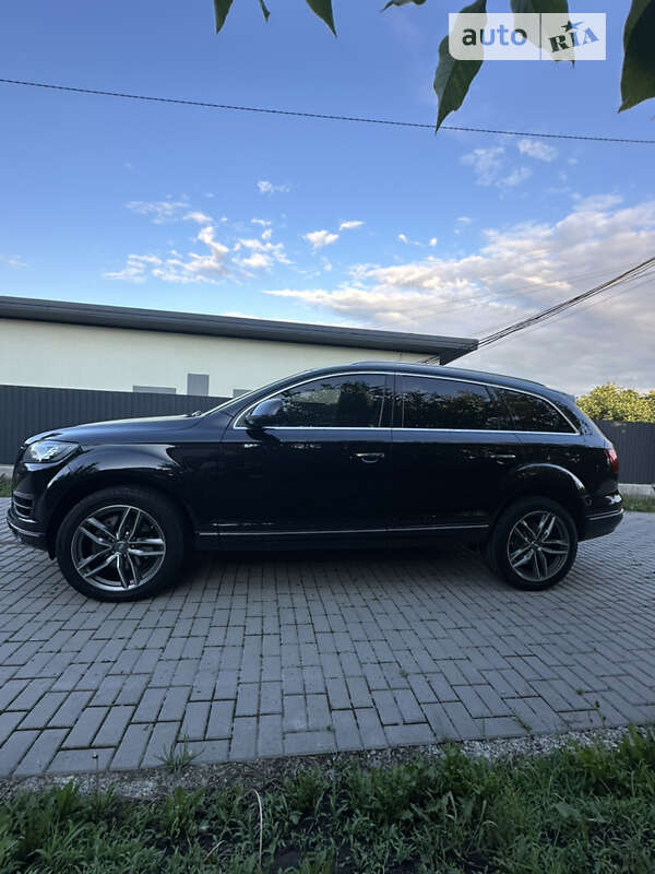 Внедорожник / Кроссовер Audi Q7 2013 в Хмельницком