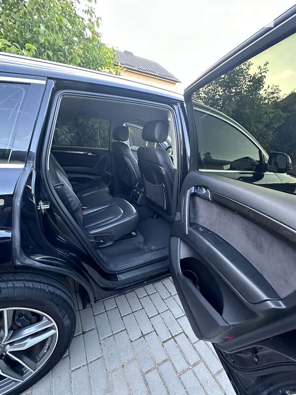 Внедорожник / Кроссовер Audi Q7 2013 в Хмельницком