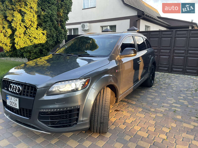 Позашляховик / Кросовер Audi Q7 2015 в Черкасах