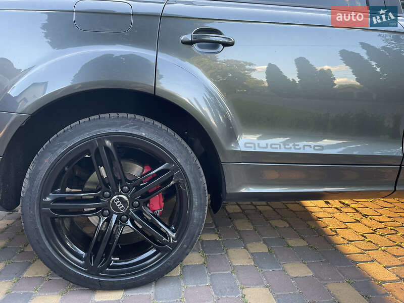 Позашляховик / Кросовер Audi Q7 2015 в Черкасах