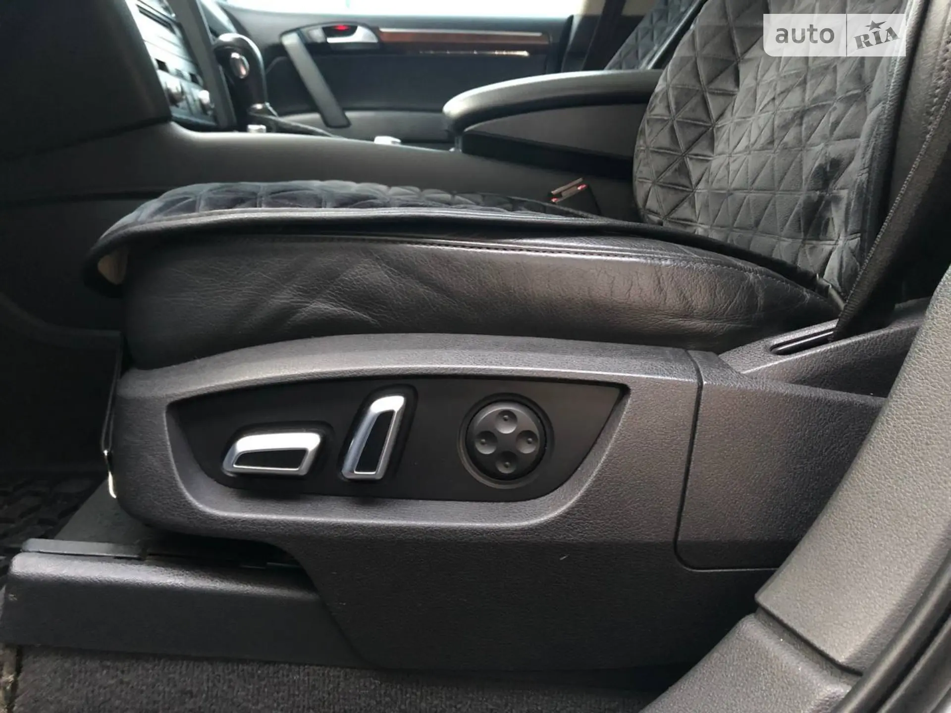 2010 Audi Q7 - мініатюра 10