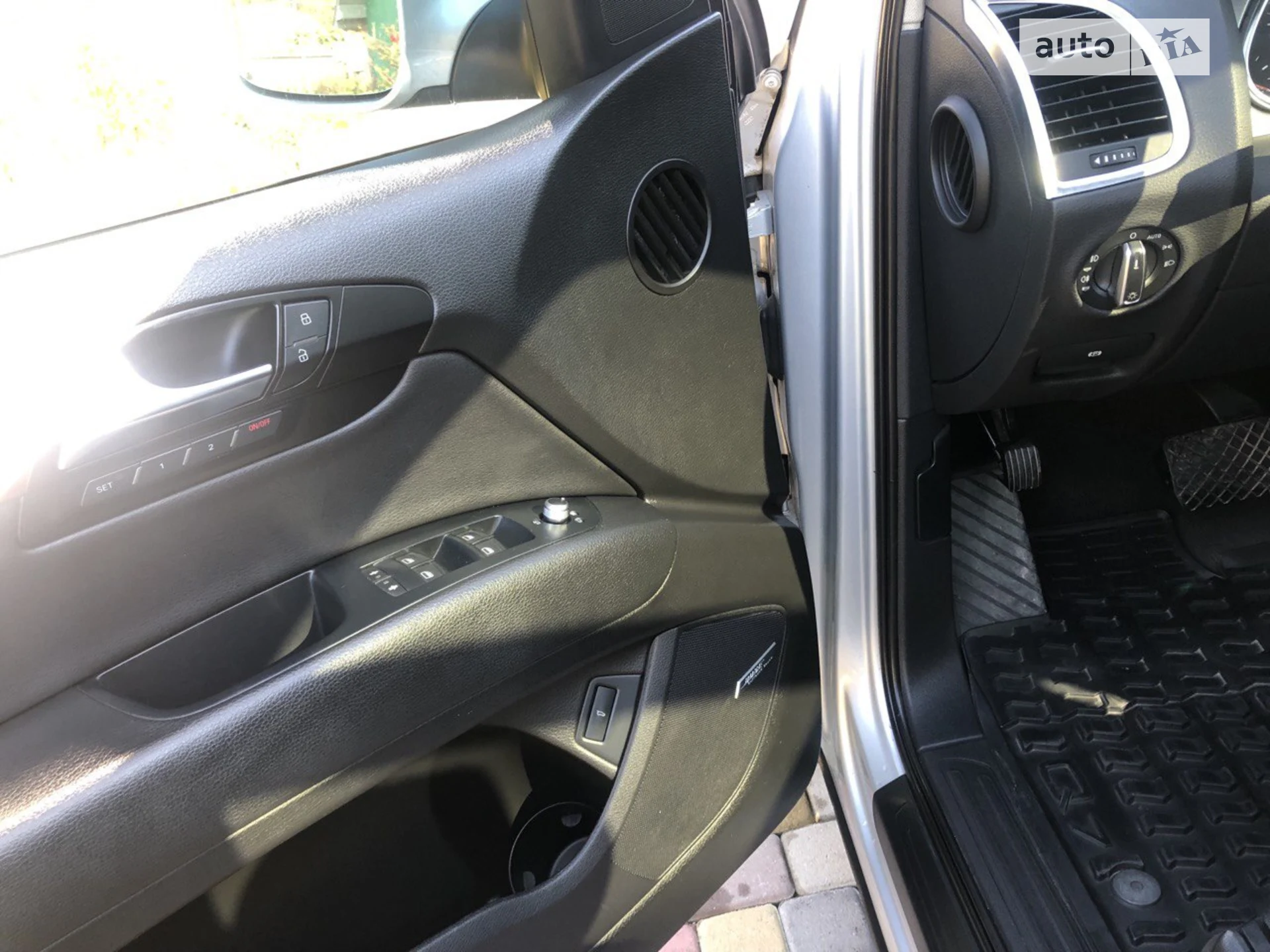 2010 Audi Q7 - мініатюра 46