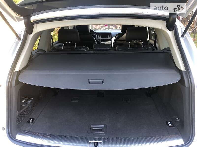 Внедорожник / Кроссовер Audi Q7 2010 в Ивано-Франковске