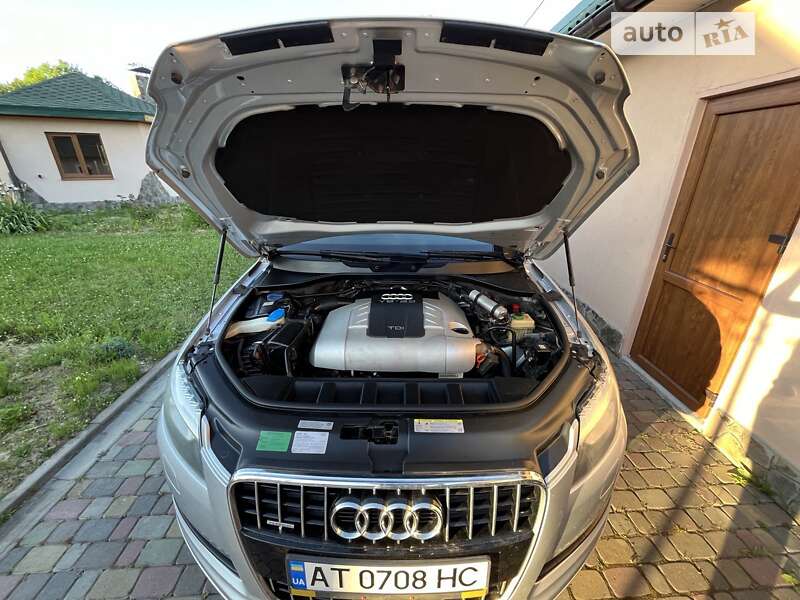 Внедорожник / Кроссовер Audi Q7 2010 в Ивано-Франковске