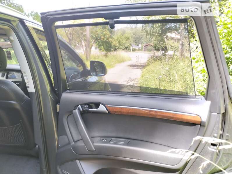 Позашляховик / Кросовер Audi Q7 2013 в Рівному фото 27 Позашляховик / Кросовер Audi Q7 2013 в Рівному