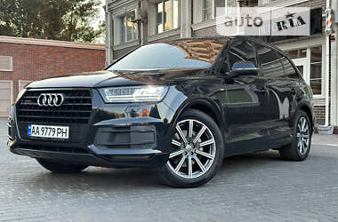 Внедорожник / Кроссовер Audi Q7 2017 в Киеве