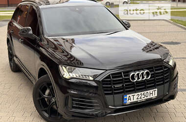 Позашляховик / Кросовер Audi Q7 2020 в Івано-Франківську