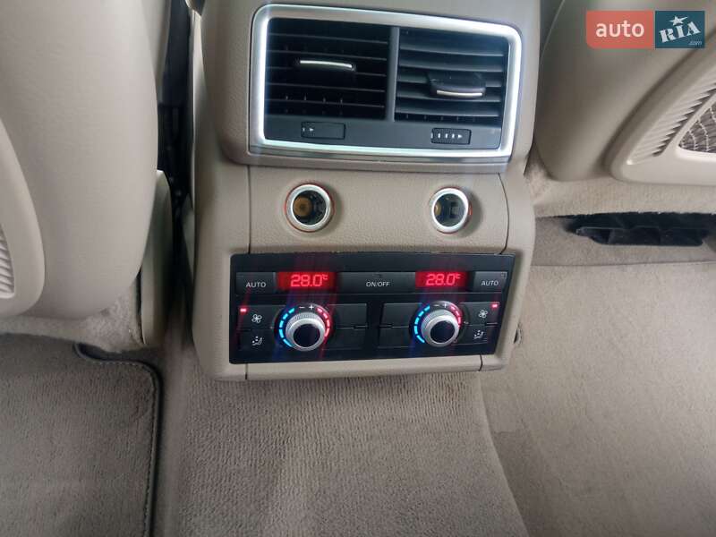 Внедорожник / Кроссовер Audi Q7 2014 в Ивано-Франковске фото 19 Внедорожник / Кроссовер Audi Q7 2014 в Ивано-Франковске