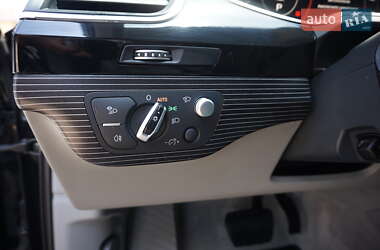 Внедорожник / Кроссовер Audi Q7 2015 в 