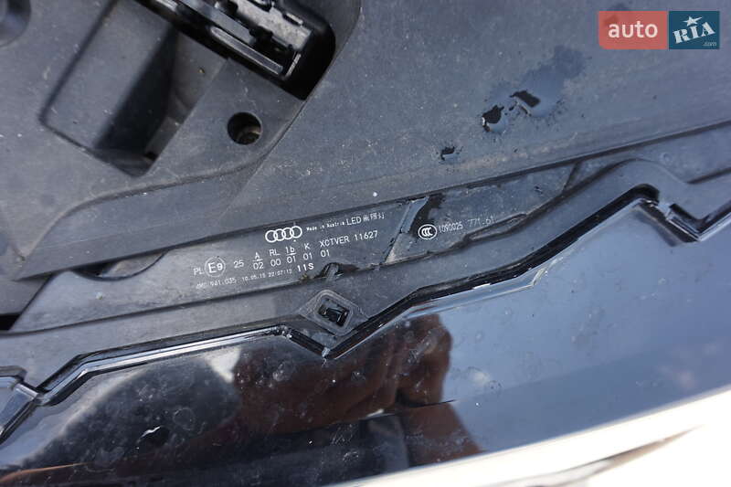 Позашляховик / Кросовер Audi Q7 2015 в Самборі