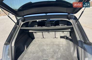 Внедорожник / Кроссовер Audi Q7 2016 в 