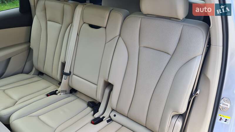 Внедорожник / Кроссовер Audi Q7 2017 в Ровно
