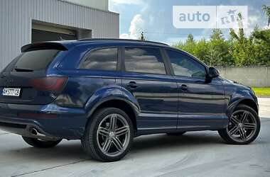 Позашляховик / Кросовер Audi Q7 2014 в Житомирі