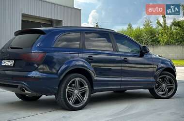 Внедорожник / Кроссовер Audi Q7 2014 в 