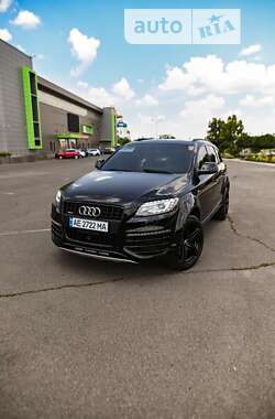 Позашляховик / Кросовер Audi Q7 2014 в Кривому Розі