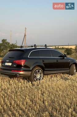 Внедорожник / Кроссовер Audi Q7 2014 в Дружковке