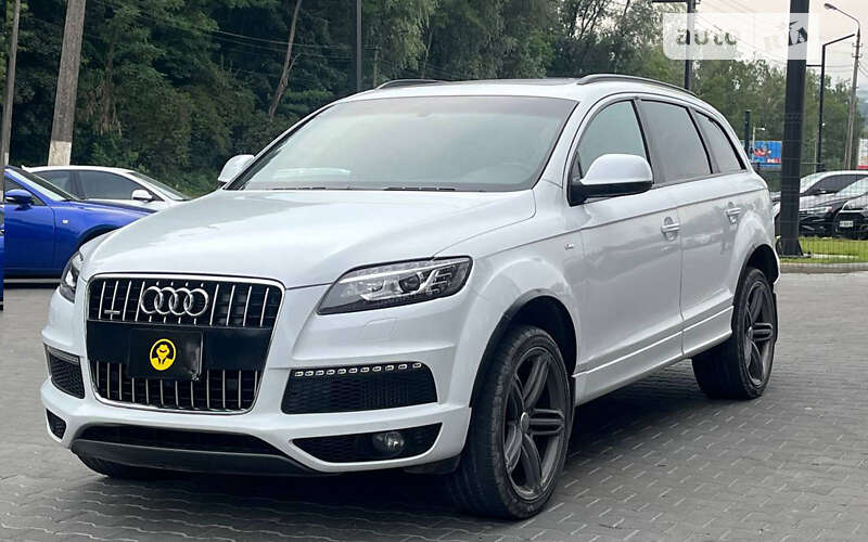 Внедорожник / Кроссовер Audi Q7 2012 в Черновцах