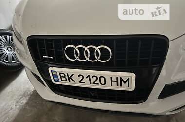 Внедорожник / Кроссовер Audi Q7 2013 в 